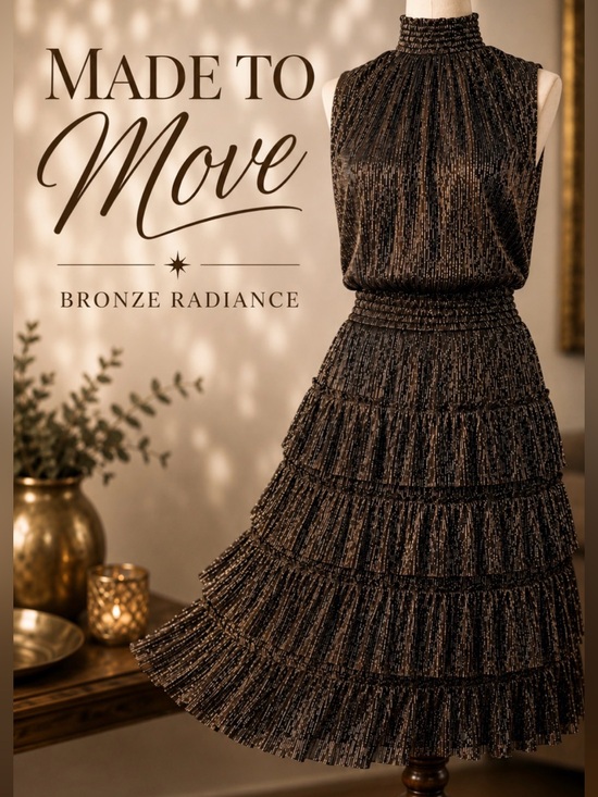 MSK Dresses & Skirts - MSK Sleeveless Metallic Bronze Tiered Dress